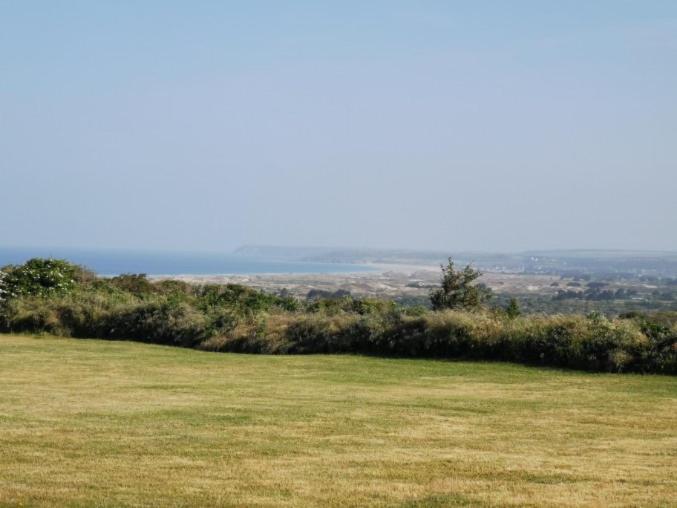 Camping Les Ronds Duval Face Aux Iles Anglo-Normandes Les Moitiers-d'Allonne Exterior photo