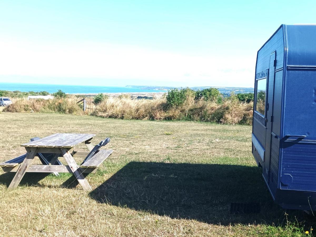 Camping Les Ronds Duval Face Aux Iles Anglo-Normandes Les Moitiers-d'Allonne Exterior photo