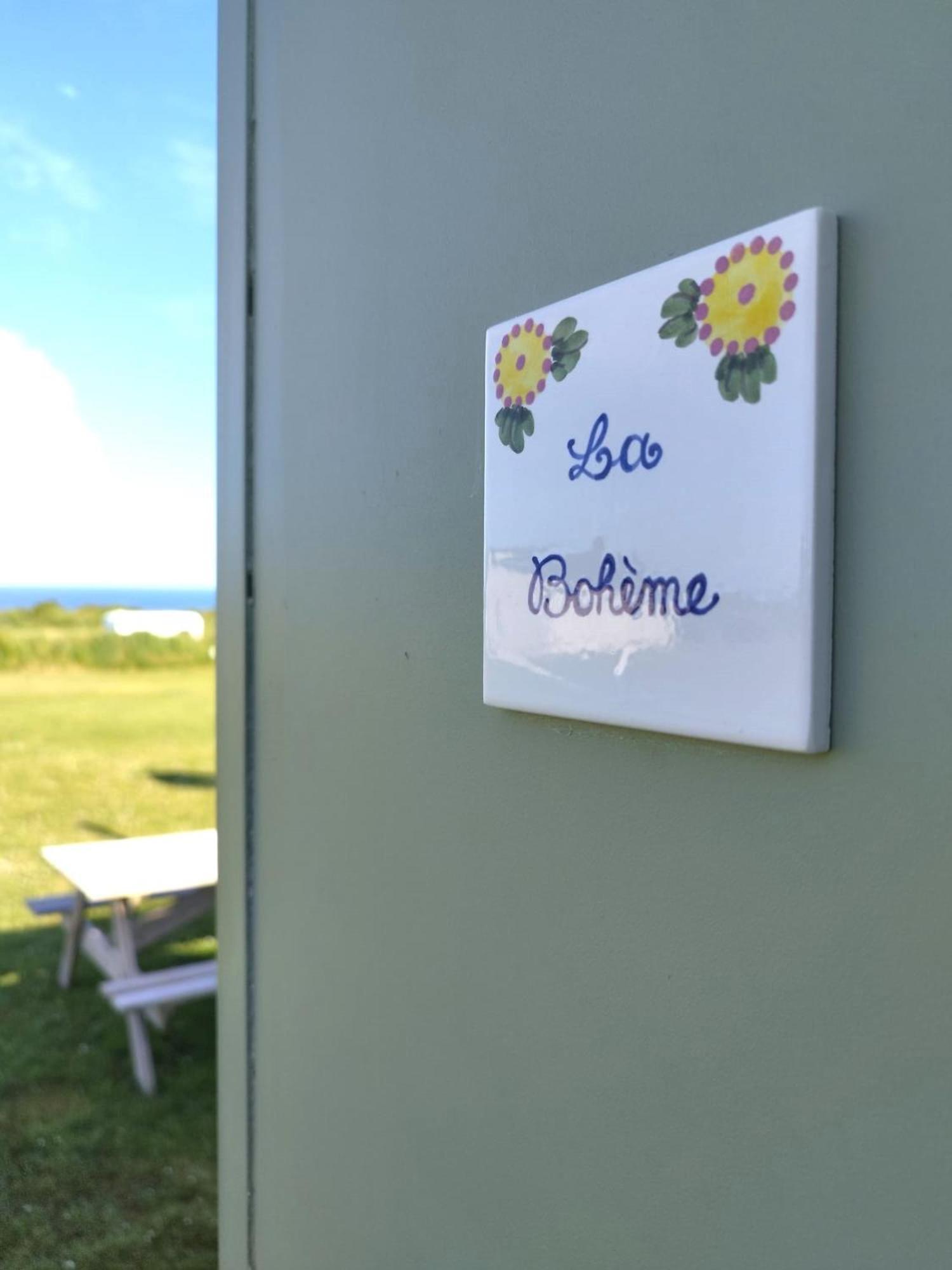 Camping Les Ronds Duval Face Aux Iles Anglo-Normandes Les Moitiers-d'Allonne Exterior photo